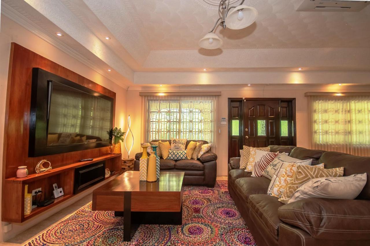 Tropical Escape Villa Ocho Rios Dış mekan fotoğraf