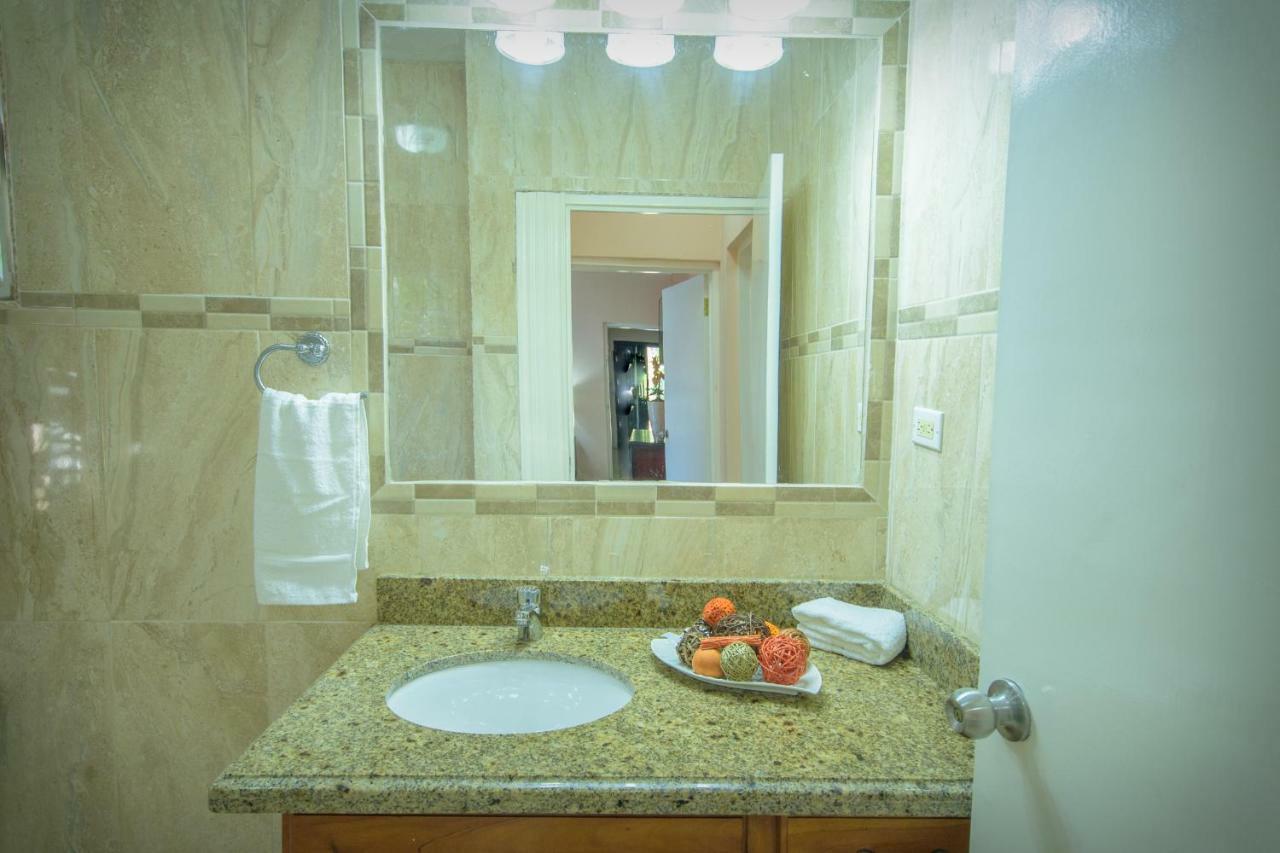 Tropical Escape Villa Ocho Rios Dış mekan fotoğraf